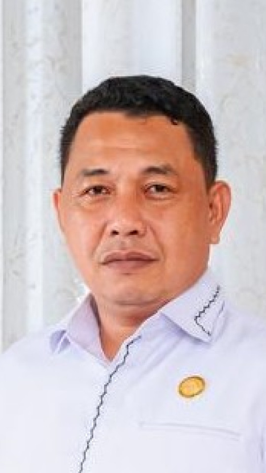 Hendrik Risakotta, S.STP - Admin